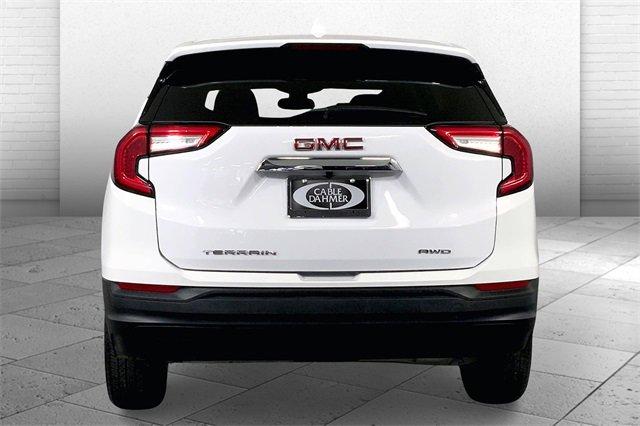 2024 GMC Terrain Vehicle Photo in KANSAS CITY, MO 64114-4502