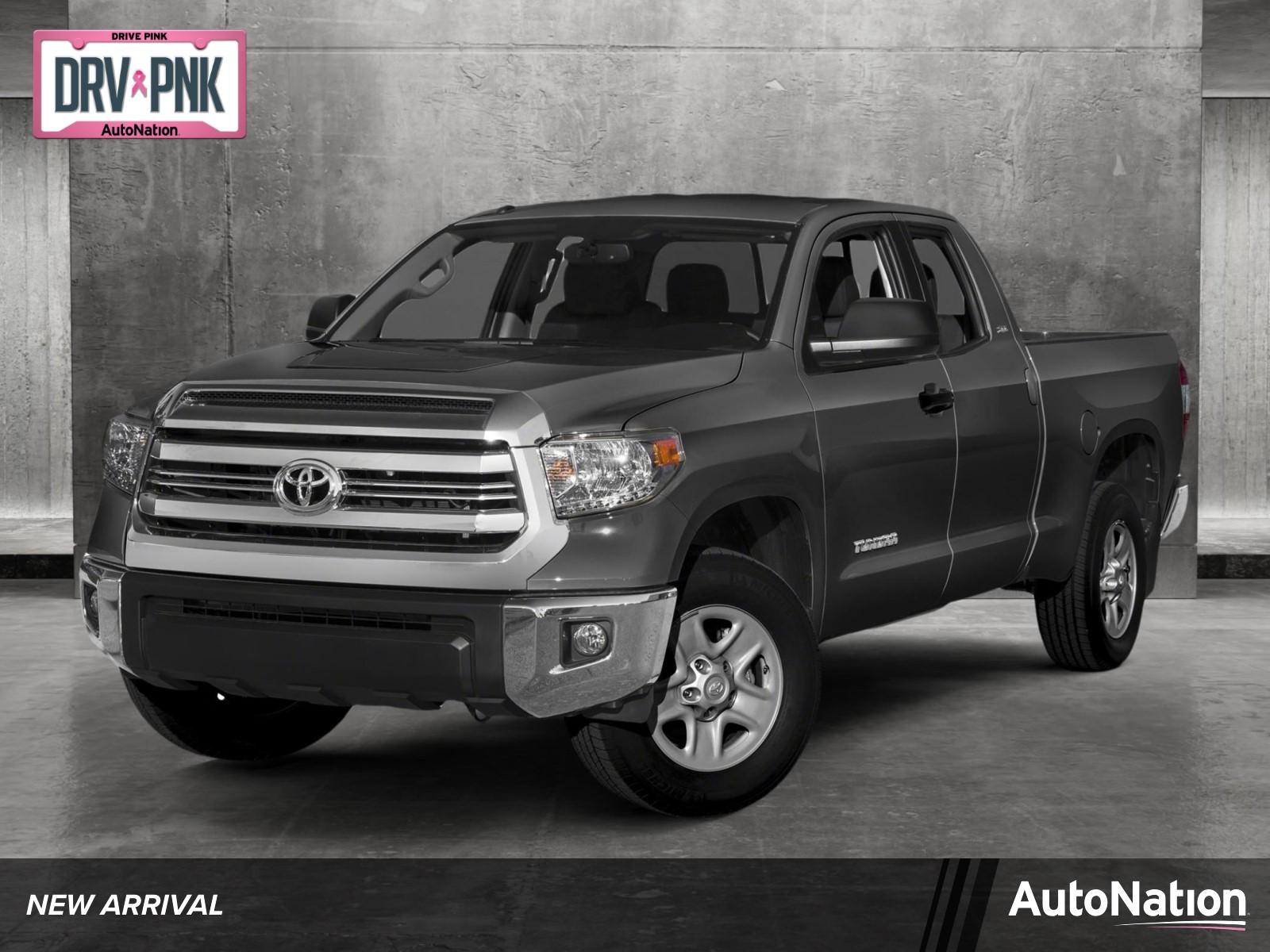 2017 Toyota Tundra 2WD Vehicle Photo in Bradenton, FL 34207