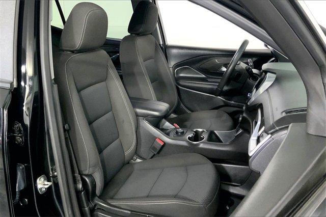 2024 GMC Terrain Vehicle Photo in KANSAS CITY, MO 64114-4502