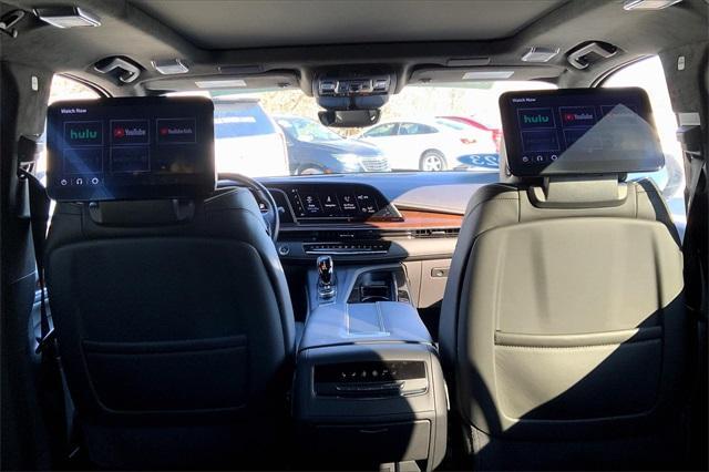 2023 Cadillac Escalade Vehicle Photo in KANSAS CITY, MO 64114-4545