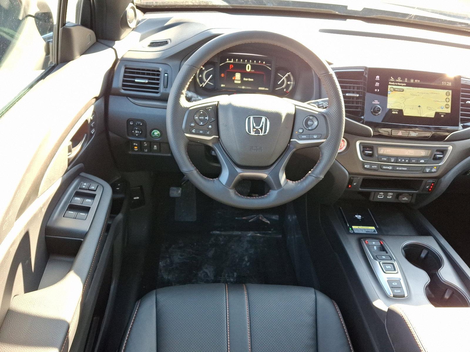 2025 Honda Passport Vehicle Photo in Harrisburg, PA 17111