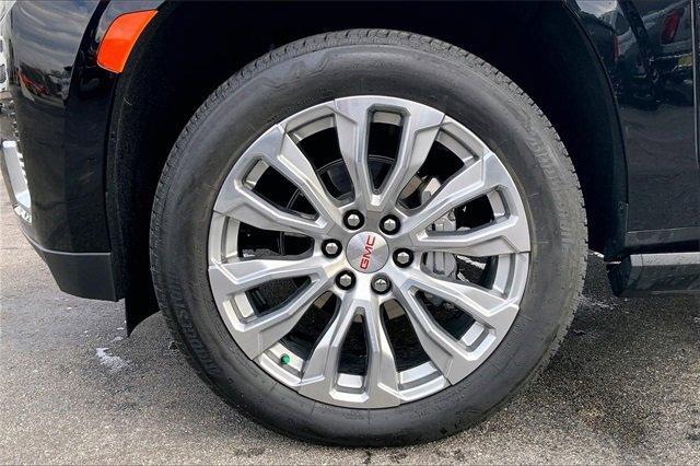 2024 GMC Yukon Vehicle Photo in INDEPENDENCE, MO 64055-1377