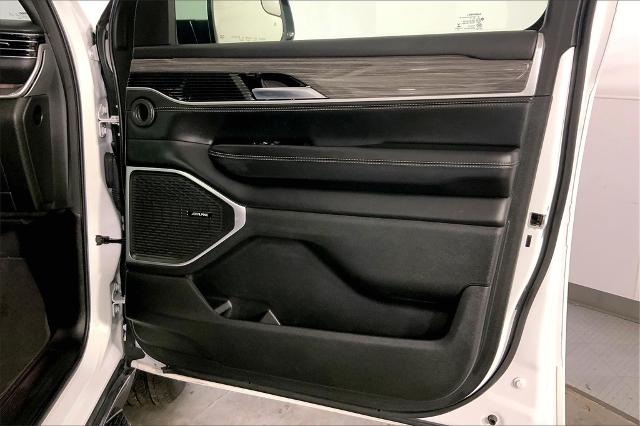 2022 Jeep Wagoneer Vehicle Photo in Kansas City, MO 64114