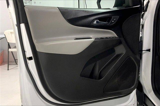 2020 Chevrolet Equinox Vehicle Photo in TOPEKA, KS 66609-0000