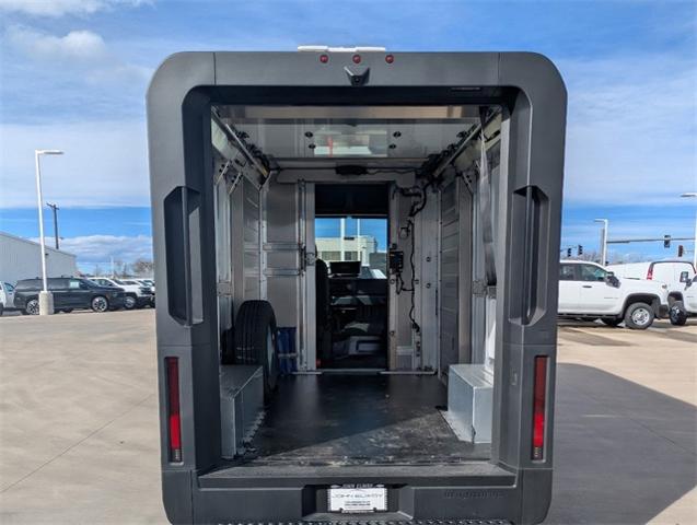 2025 Chevrolet BrightDrop 400 Vehicle Photo in ENGLEWOOD, CO 80113-6708