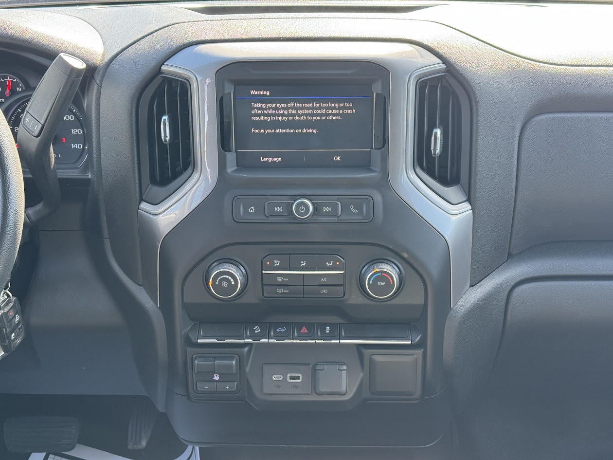 2021 Chevrolet Silverado 1500 Vehicle Photo in BOONVILLE, IN 47601-9633