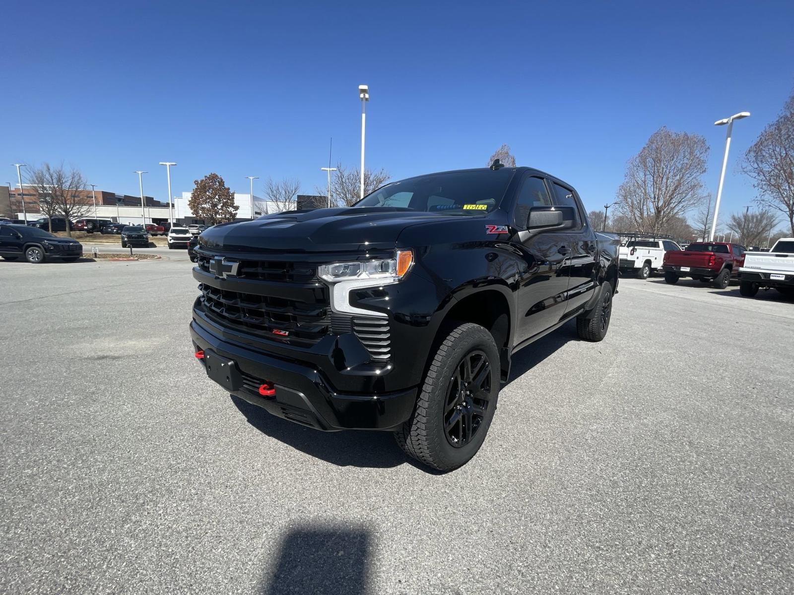 2025 Chevrolet Silverado 1500 Vehicle Photo in BENTONVILLE, AR 72712-4322
