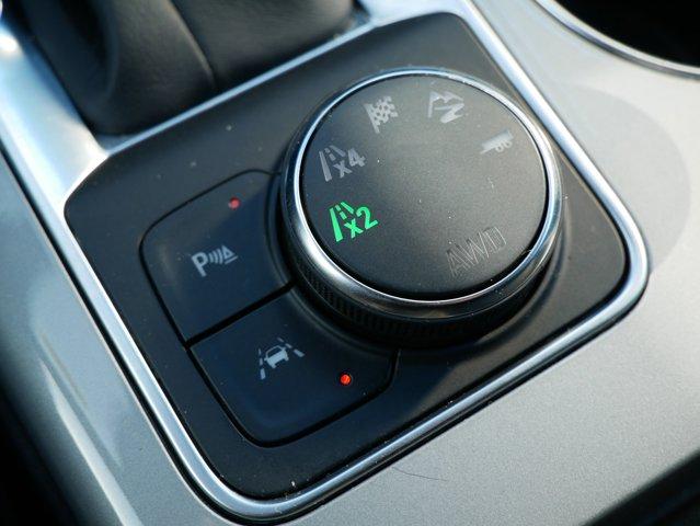 2021 Chevrolet Blazer Vehicle Photo in MAPLEWOOD, MN 55119-4794