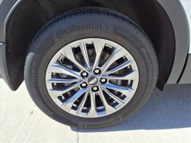 2025 Cadillac XT4 Vehicle Photo in TAMPA, FL 33612-3404
