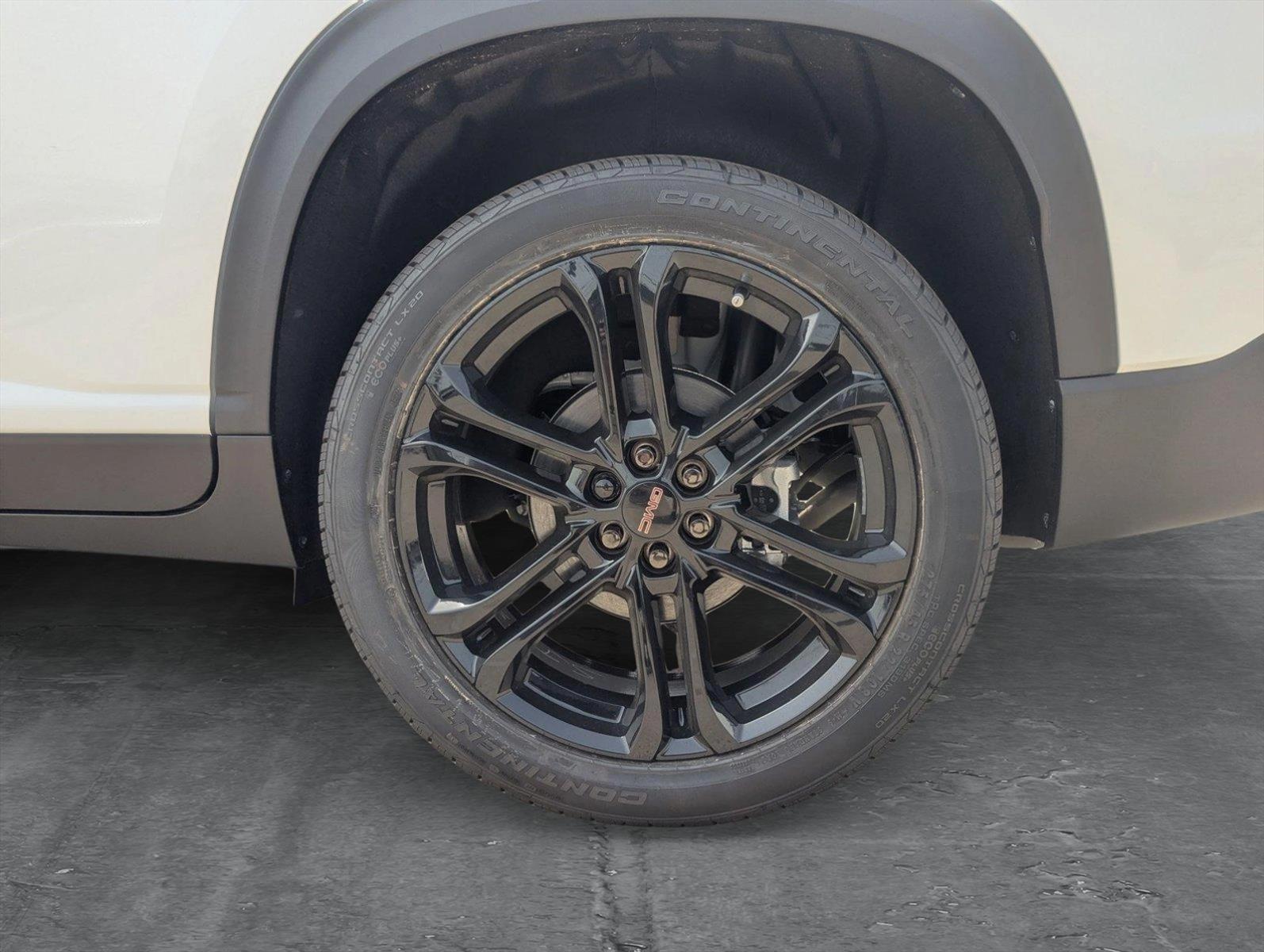 2025 GMC Acadia Vehicle Photo in CORPUS CHRISTI, TX 78412-4902
