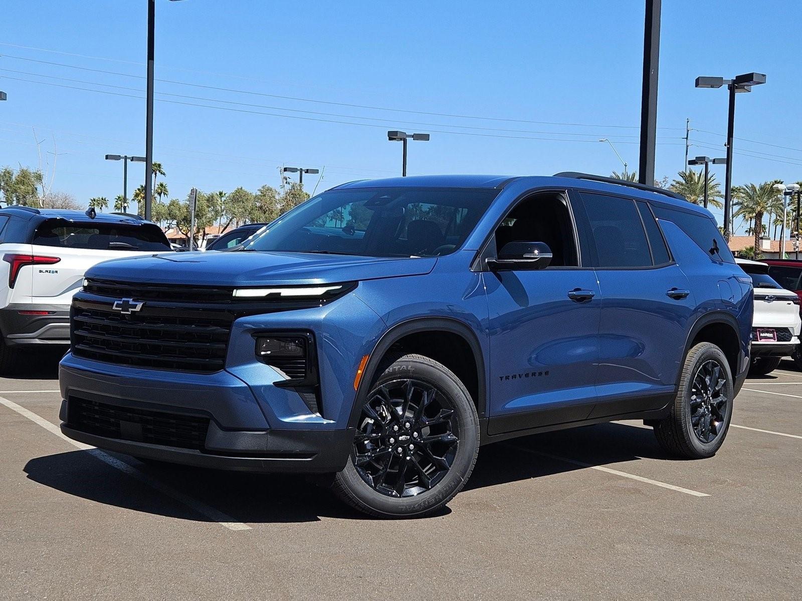 2025 Chevrolet Traverse Vehicle Photo in PEORIA, AZ 85382-3715