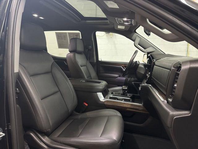 2022 GMC Sierra 1500 Vehicle Photo in MEDINA, OH 44256-9631
