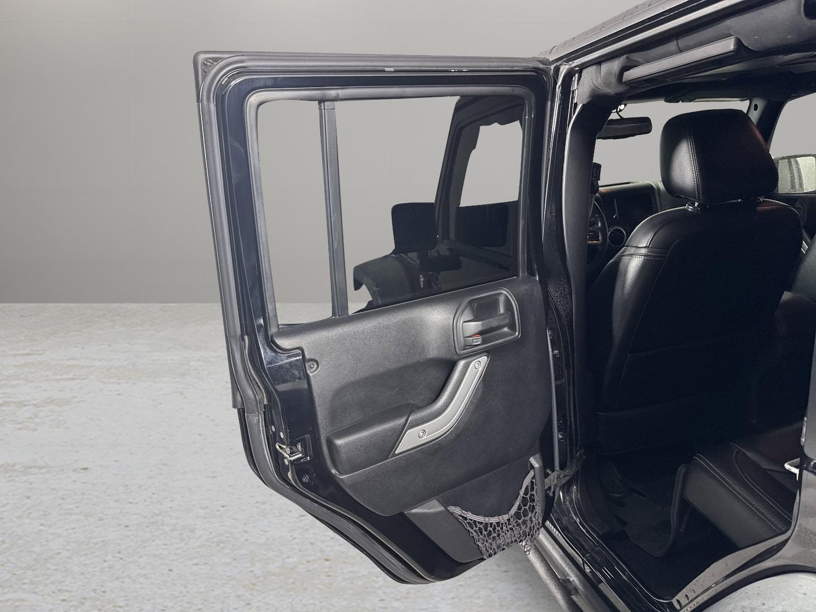 2016 Jeep Wrangler Unlimited Vehicle Photo in GEORGETOWN, TX 78626-7508