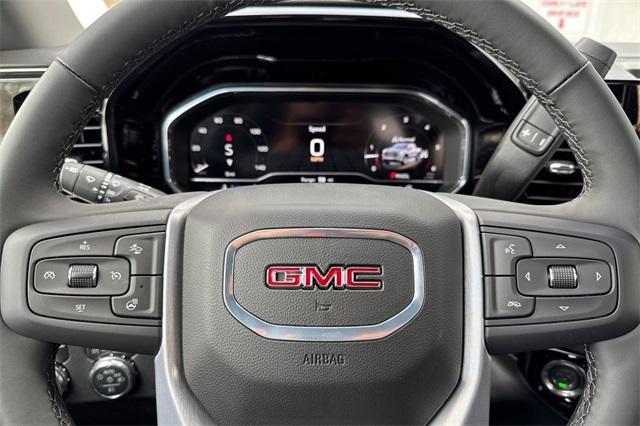 2025 GMC Sierra 1500 Vehicle Photo in ELK GROVE, CA 95757-8703