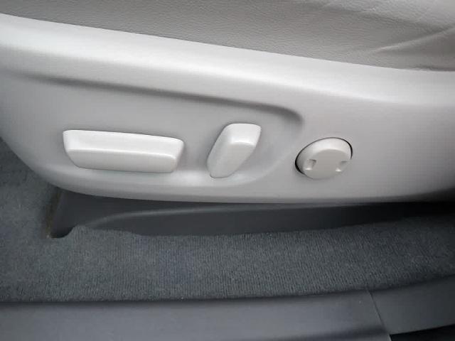 2020 Toyota Sienna Vehicle Photo in ZELIENOPLE, PA 16063-2910