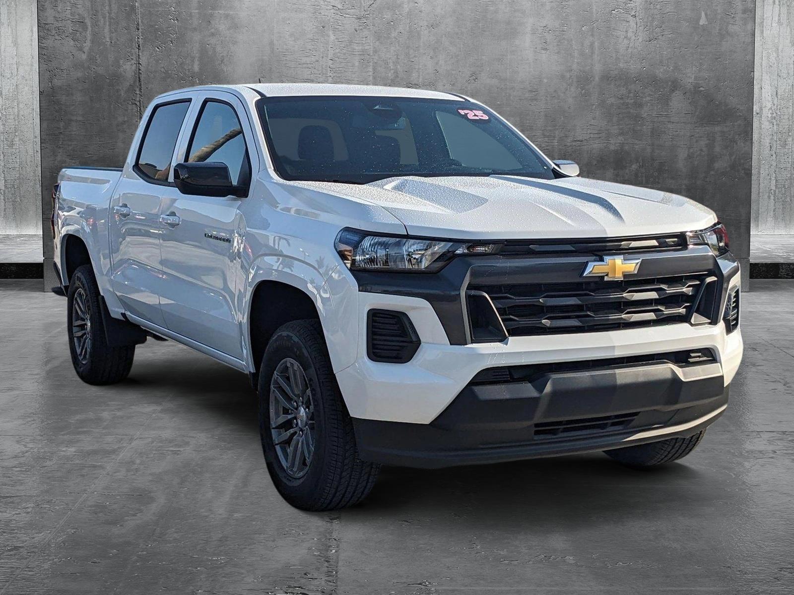 2025 Chevrolet Colorado Vehicle Photo in MIAMI, FL 33172-3015