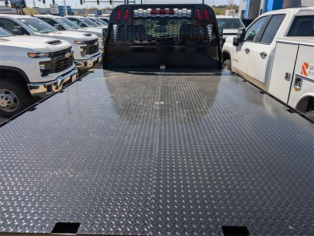 2025 Chevrolet Silverado 3500 HD CC Vehicle Photo in ENGLEWOOD, CO 80113-6708