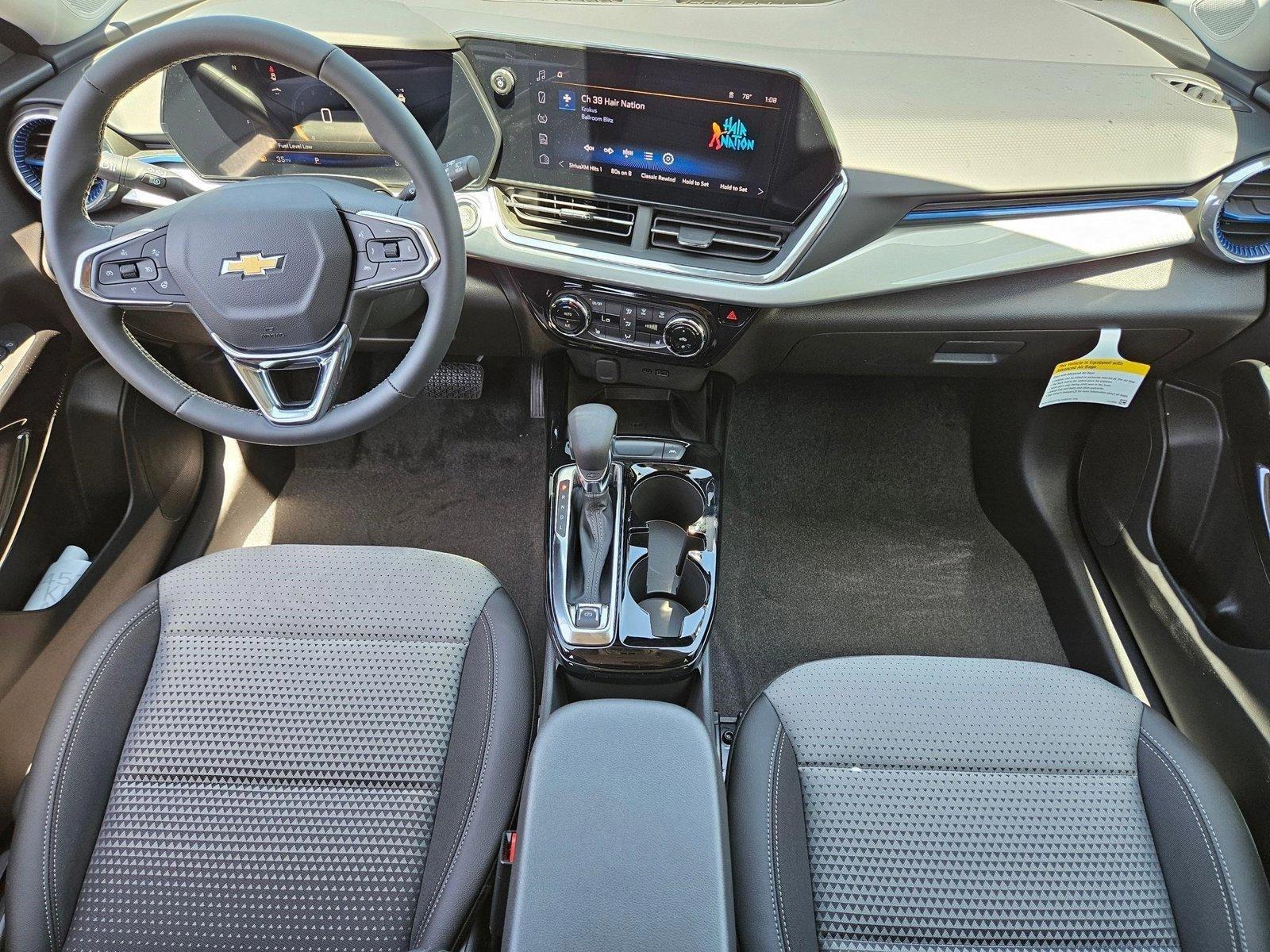 2025 Chevrolet Trax Vehicle Photo in PEORIA, AZ 85382-3715