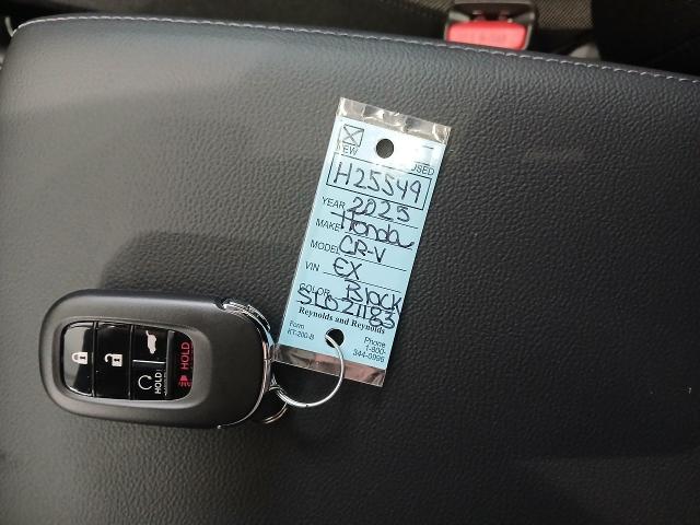 2025 Honda CR-V Vehicle Photo in Oshkosh, WI 54904