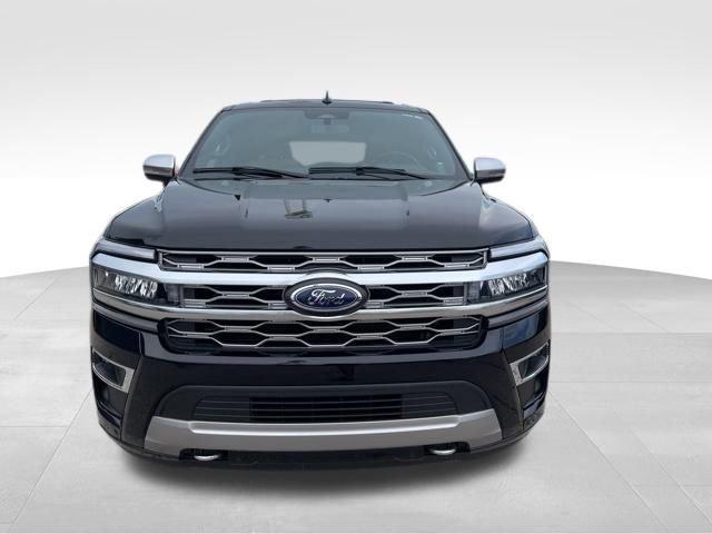 2023 Ford Expedition Max Vehicle Photo in MEDINA, OH 44256-9631