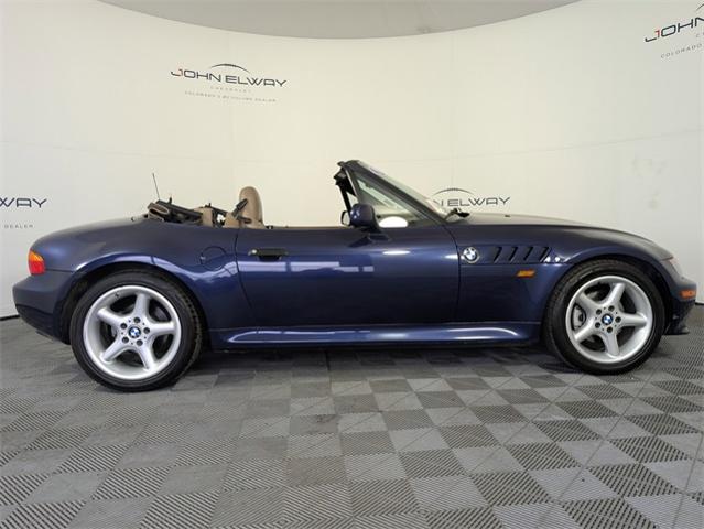 1997 BMW 2.8L Vehicle Photo in ENGLEWOOD, CO 80113-6708