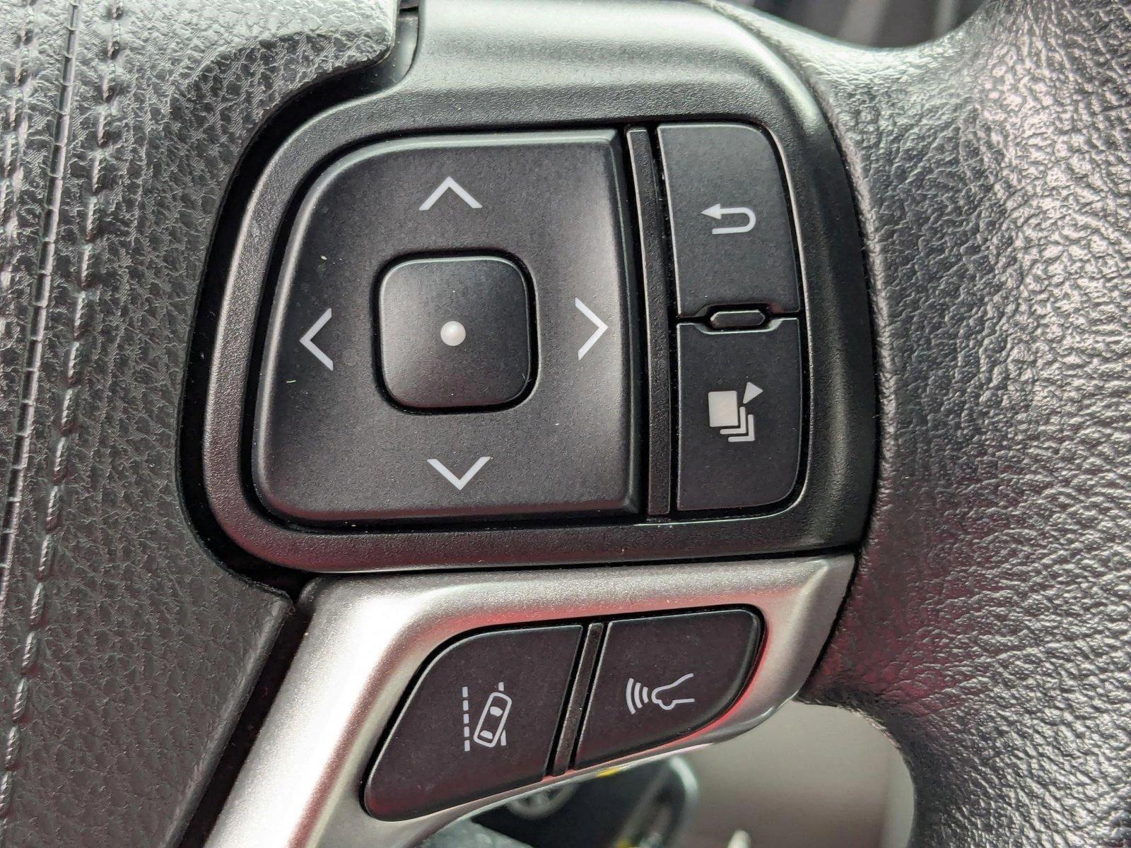 2019 Toyota Highlander Vehicle Photo in West Palm Beach, FL 33417