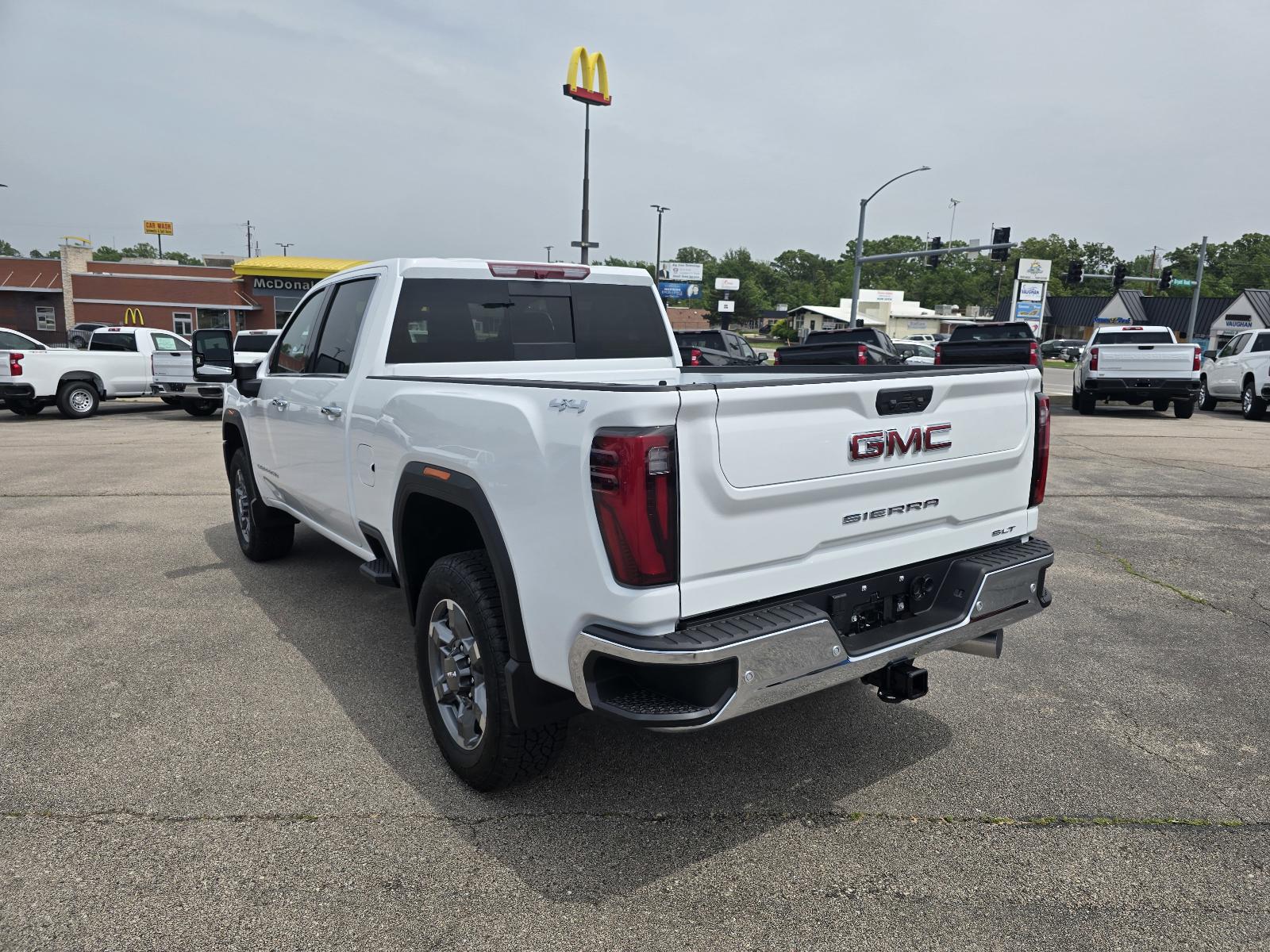 2025 GMC Sierra 2500 HD Vehicle Photo in Rolla, MO 65401