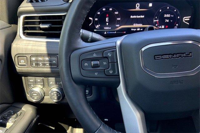 2023 GMC Yukon Vehicle Photo in KANSAS CITY, MO 64114-4545