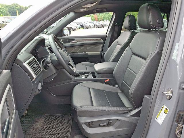 2022 Volkswagen Atlas Cross Sport Vehicle Photo in DANBURY, CT 06810-5034