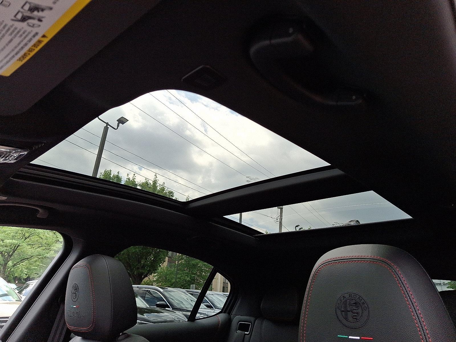 2025 Alfa Romeo Stelvio Vehicle Photo in Willow Grove, PA 19090
