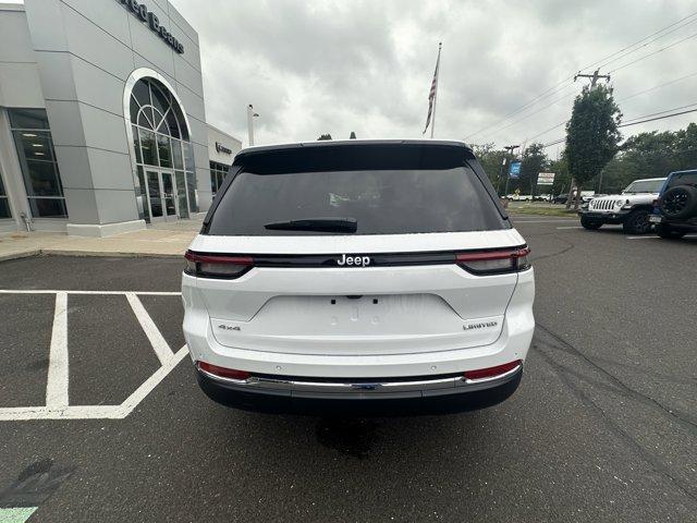 2025 Jeep Grand Cherokee Vehicle Photo in Doylsetown, PA 18901