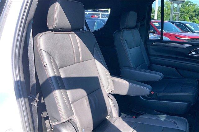 2022 Chevrolet Suburban Vehicle Photo in KANSAS CITY, MO 64114-4502