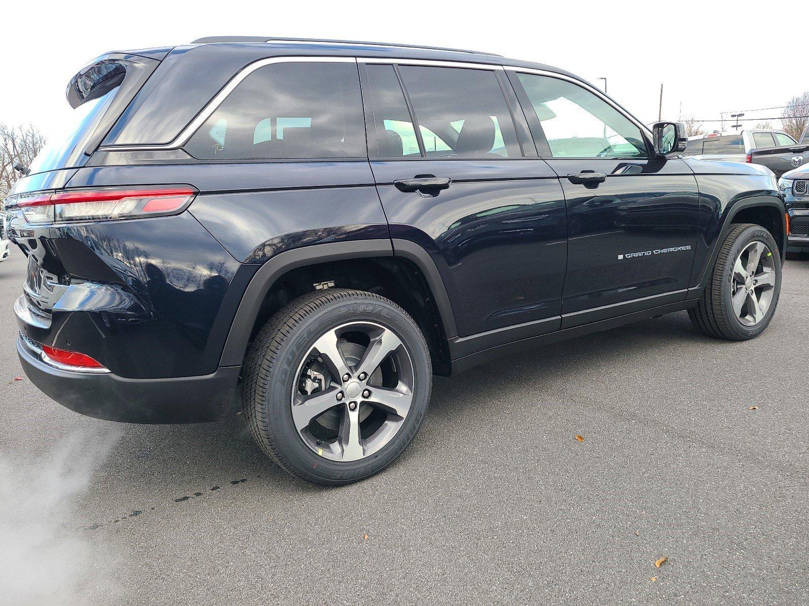2024 Jeep Grand Cherokee 4xe Vehicle Photo in Mechanicsburg, PA 17050-1707