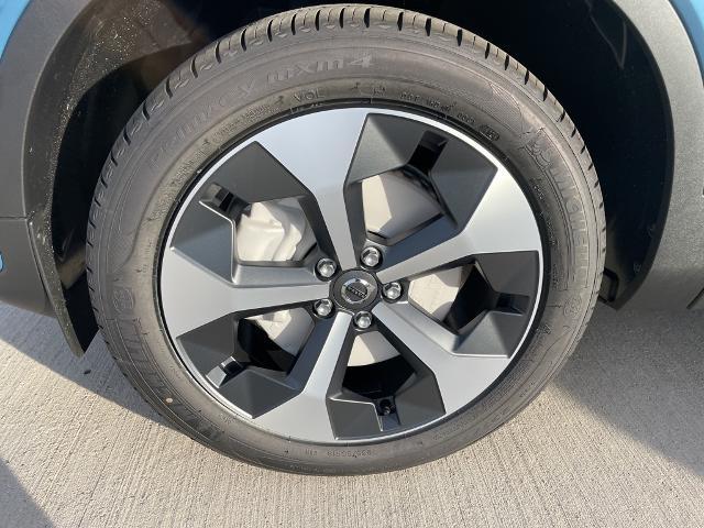 2025 Volvo XC40 Vehicle Photo in Grapevine, TX 76051