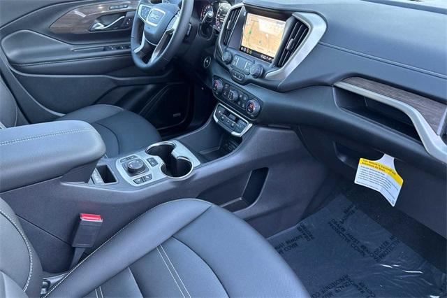 2024 GMC Terrain Vehicle Photo in ELK GROVE, CA 95757-8703