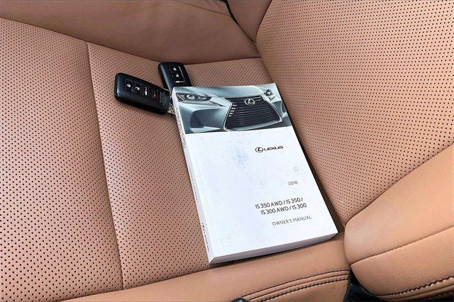 2018 Lexus IS Vehicle Photo in KANSAS CITY, MO 64114-4502