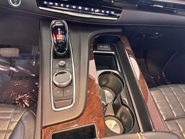 2022 Cadillac Escalade Vehicle Photo in DELRAY BEACH, FL 33483-3294