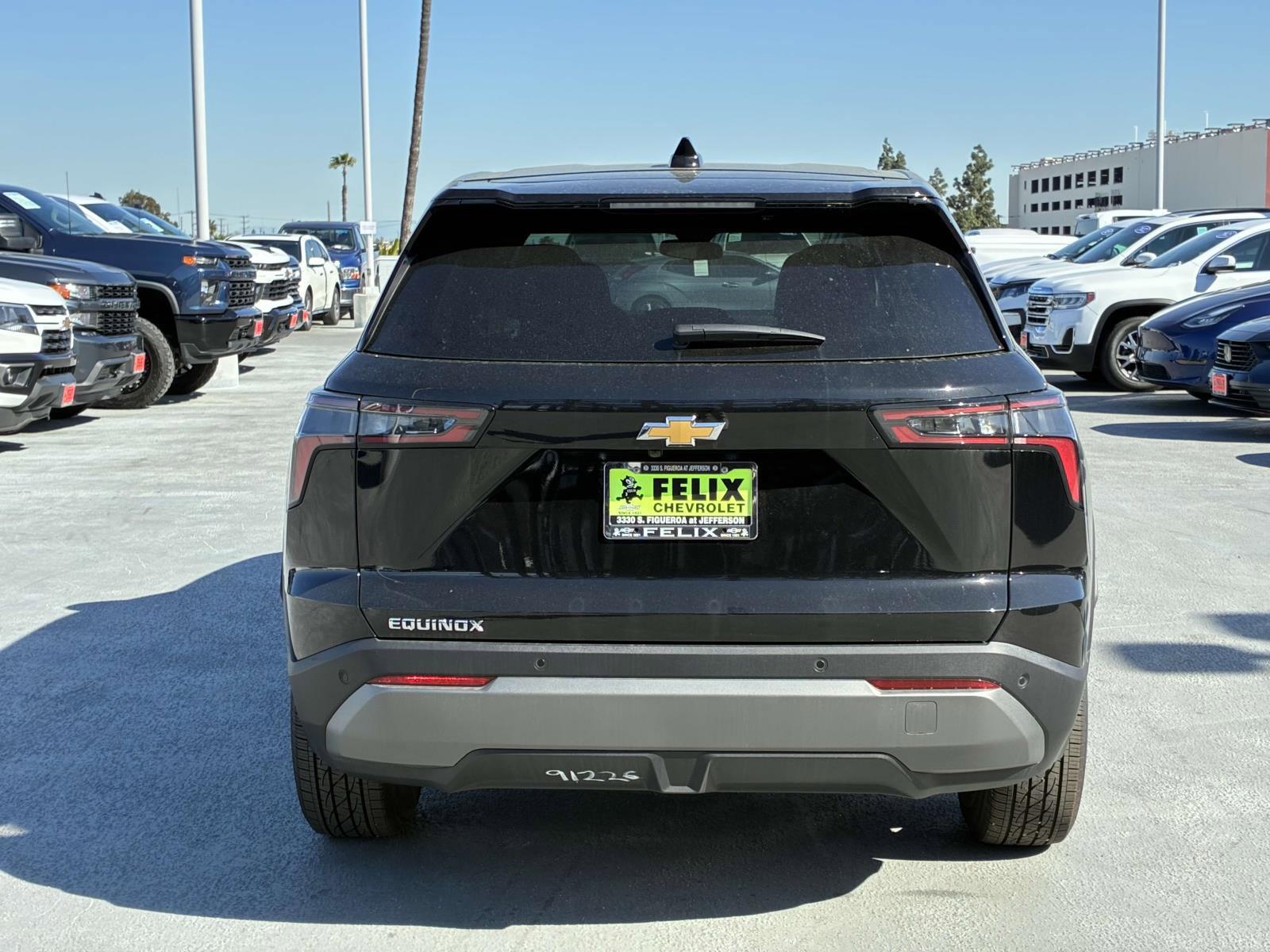 2025 Chevrolet Equinox Vehicle Photo in LOS ANGELES, CA 90007-3794