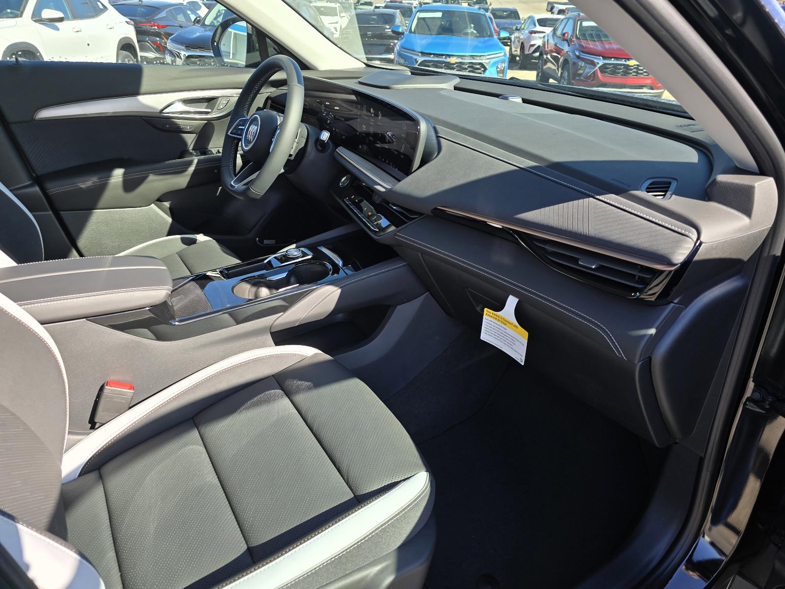 2025 Buick Envision Vehicle Photo in Rolla, MO 65401