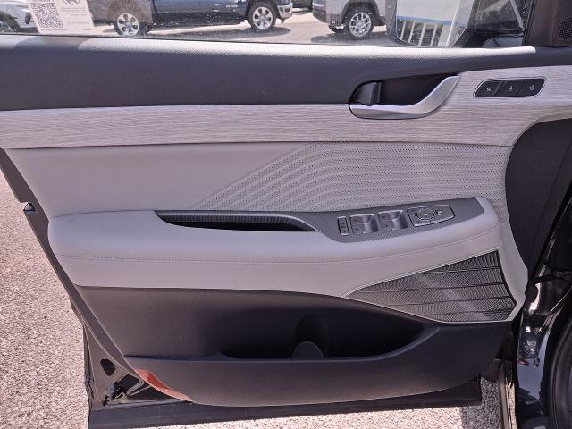 2024 Hyundai Palisade Vehicle Photo in NEDERLAND, TX 77627-8017