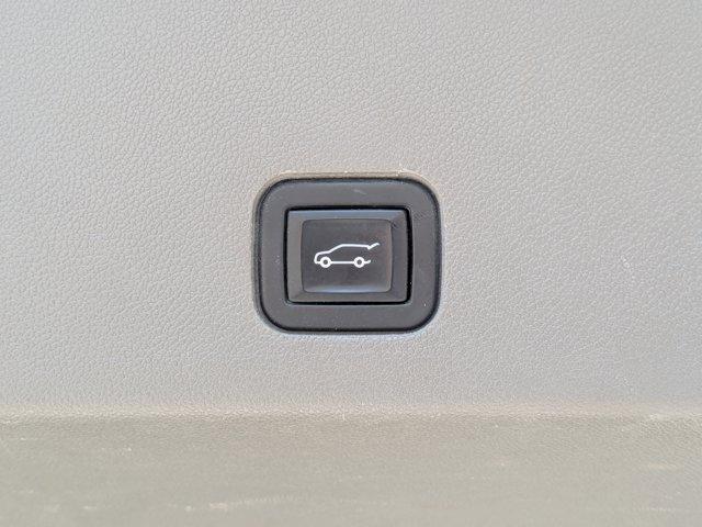 2023 Cadillac XT6 Vehicle Photo in BRUNSWICK, GA 31525-1881