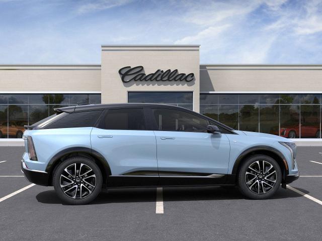 2025 Cadillac OPTIQ Vehicle Photo in APPLETON, WI 54914-4656