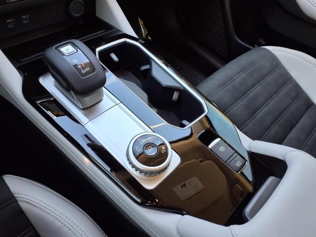 2025 Mitsubishi Outlander Vehicle Photo in Tampa, FL 33612