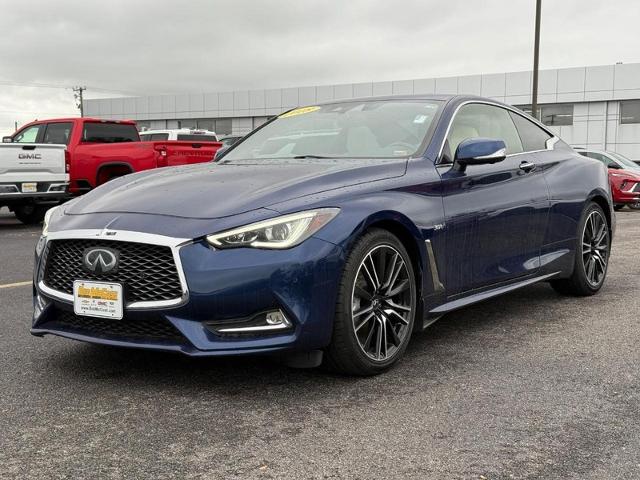 2018 INFINITI Q60 Vehicle Photo in COLUMBIA, MO 65203-3903
