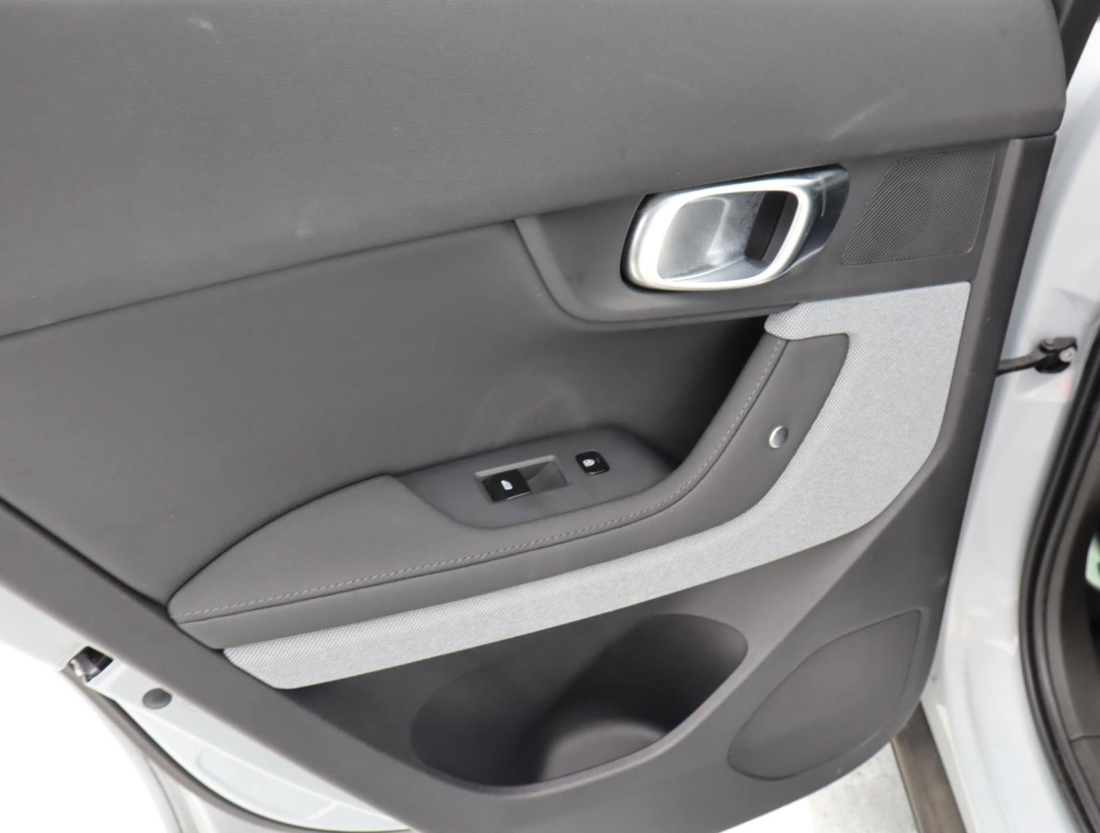 2022 Polestar 2 Vehicle Photo in LOS ANGELES, CA 90007-3794