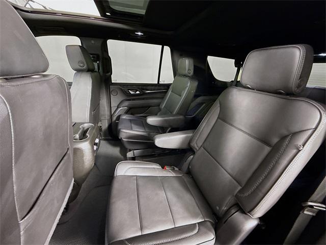 2022 GMC Yukon Vehicle Photo in Everett, WA 98204