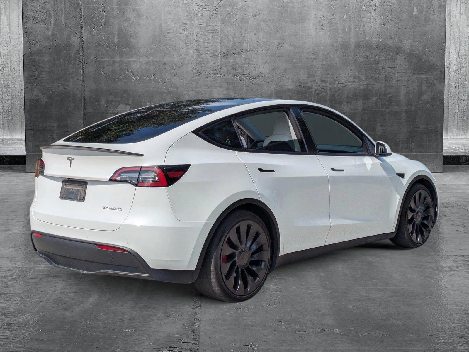 2021 Tesla Model Y Vehicle Photo in Sarasota, FL 34231