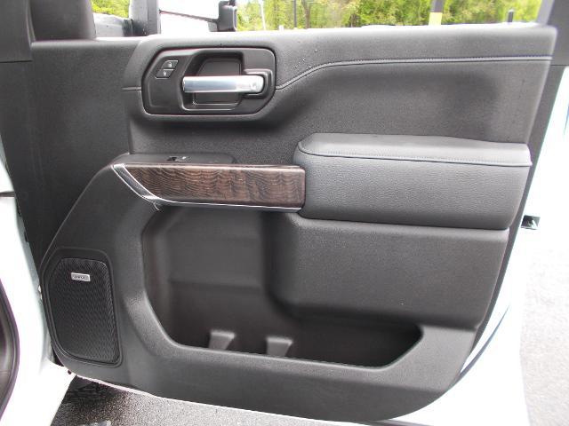 2021 GMC Sierra 2500 HD Vehicle Photo in LOWELL, MA 01852-4336