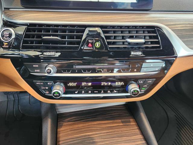 2017 BMW 540i Vehicle Photo in HOUSTON, TX 77079