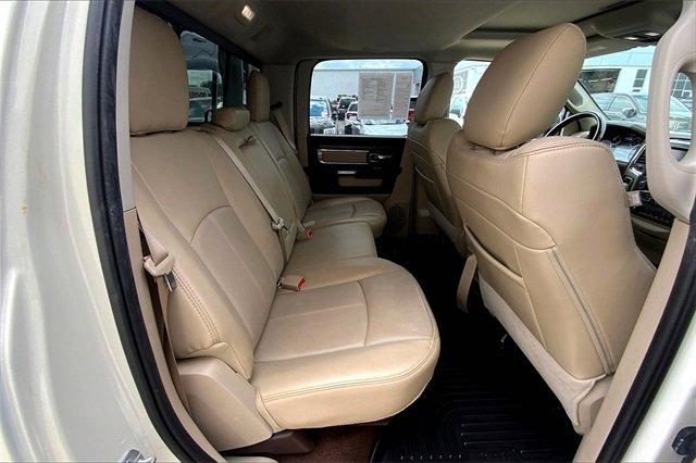 2017 Ram 1500 Vehicle Photo in TOPEKA, KS 66609-0000
